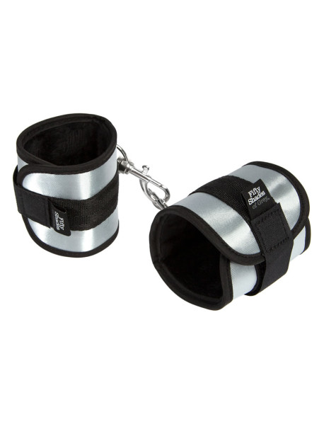 Fiftyshadestotallyhissofthandcuff(spec)