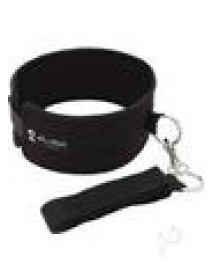Lux F Collar And Leash Set